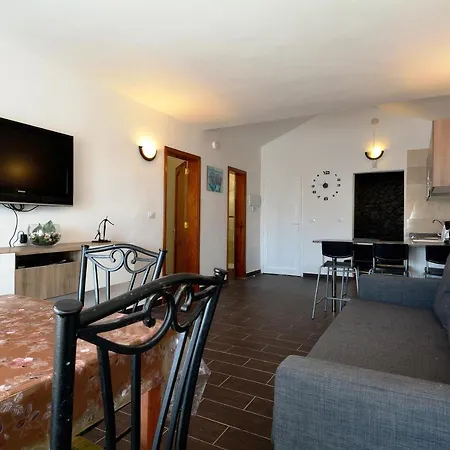 Valparadise Playa Blanca Share Pool! Apartment *