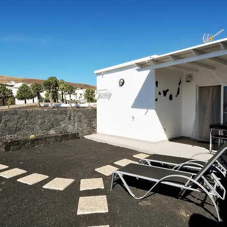 Daire Valparadise Playa Blanca Share Pool! Playa Blanca