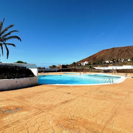Daire Valparadise Playa Blanca Share Pool! *